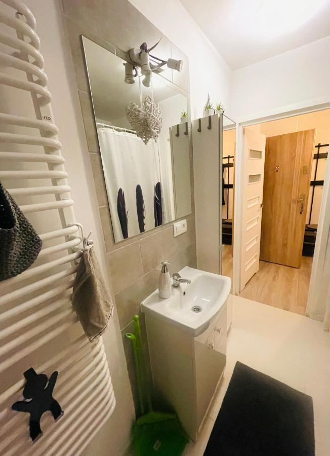Апартаменти Apartament Oliwia Єленя-Ґура Екстер'єр фото